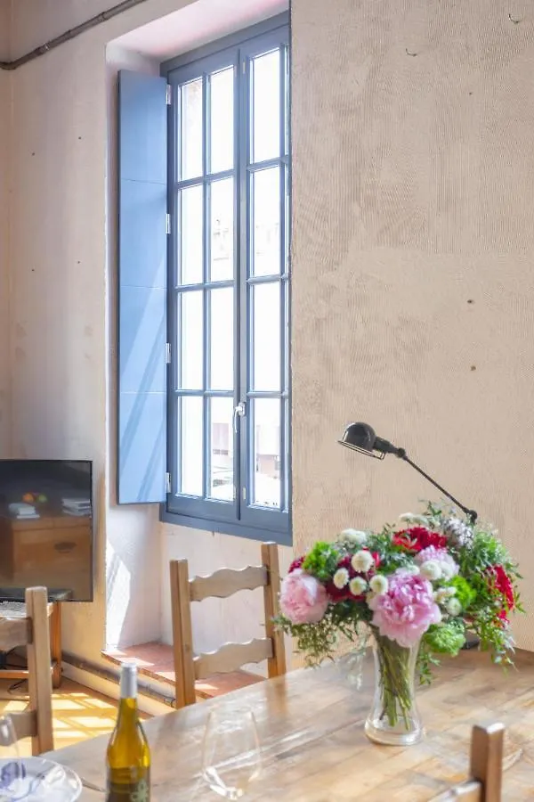 Apartment Sunny Stylish Spacious Loft In Old-Port Marseille