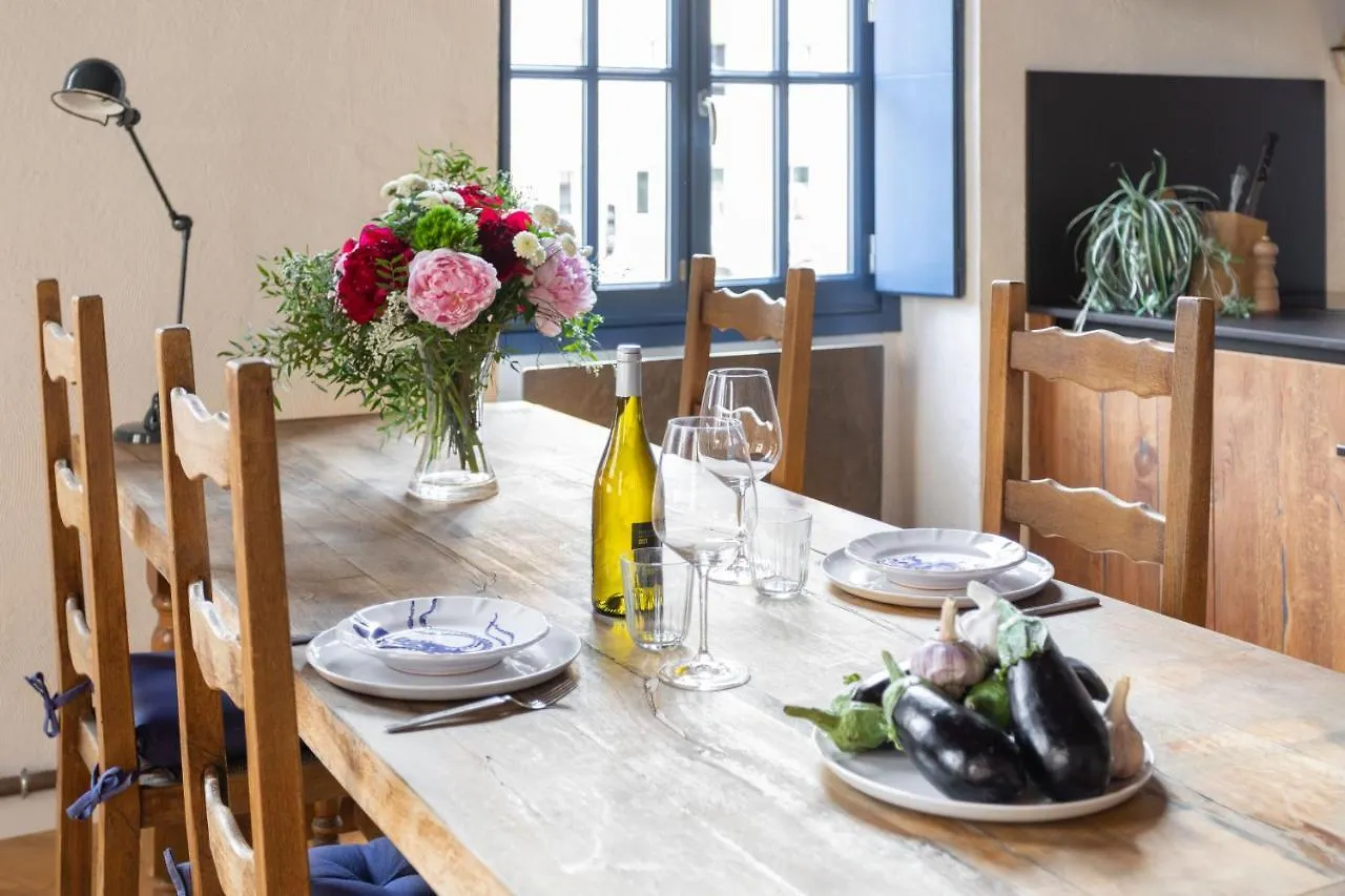 Sunny Stylish Spacious Loft In Old-Port Marseille