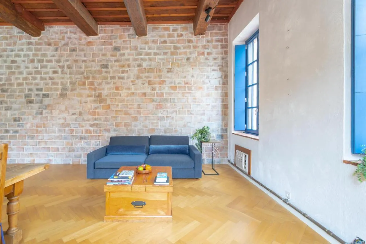 מרסיי Sunny Stylish Spacious Loft In Old-Port דירה